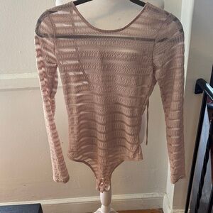 Chic Lace Long Sleeve Bodysuit - Blush